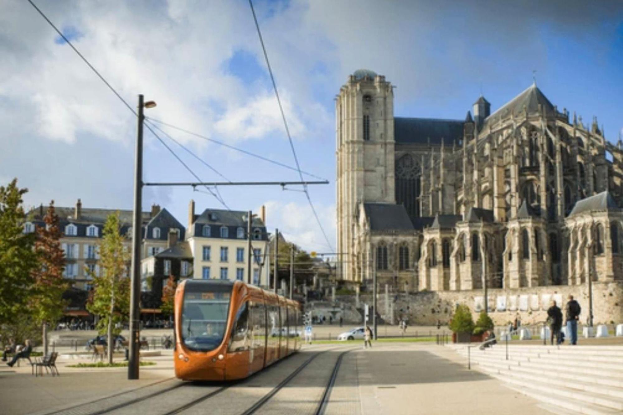 Magnifique Appart Centre Ville Renove 2 Pers Le Mans Exteriör bild